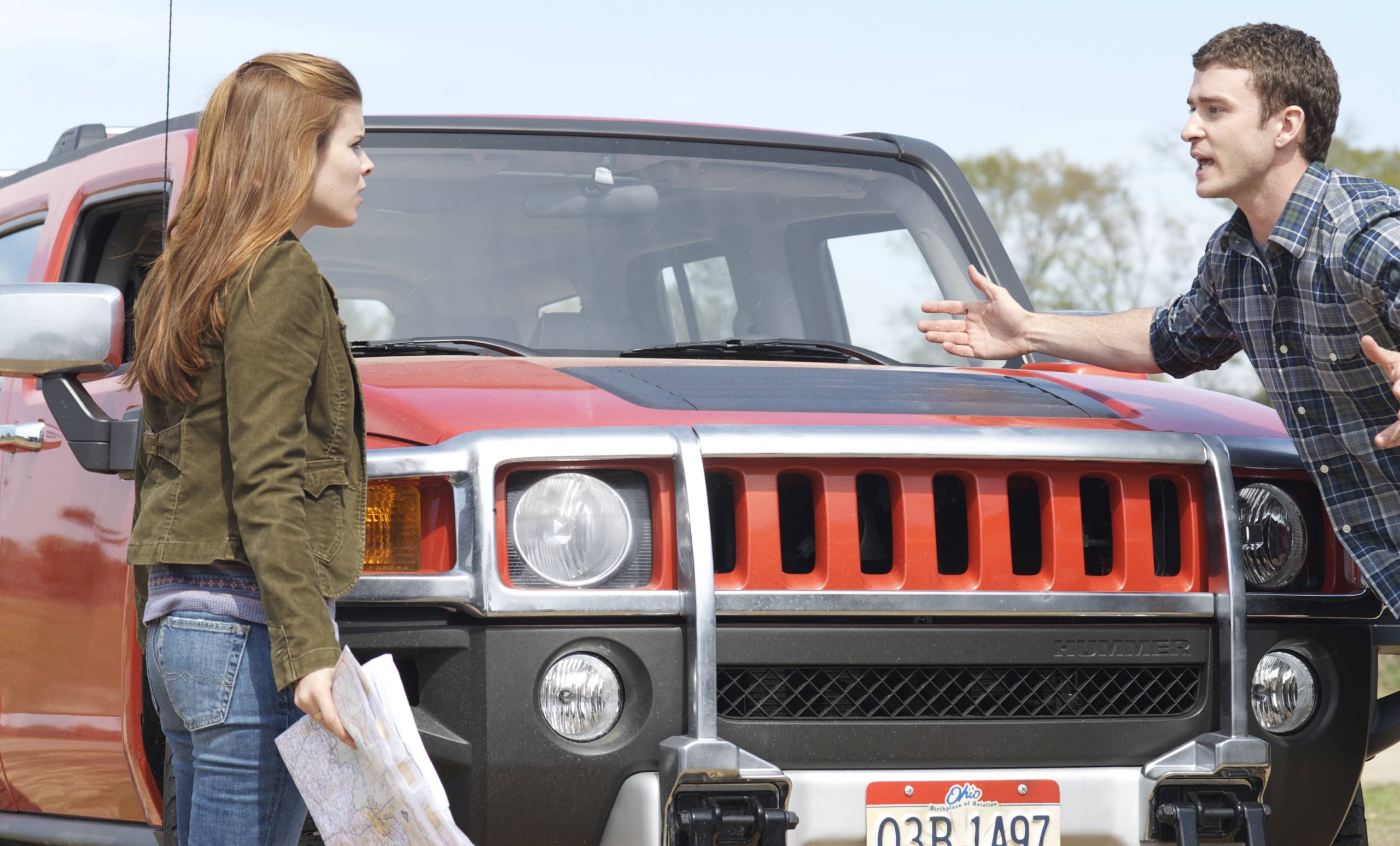 Kate Mara and Justin Timberlake in The OPEN ROAD