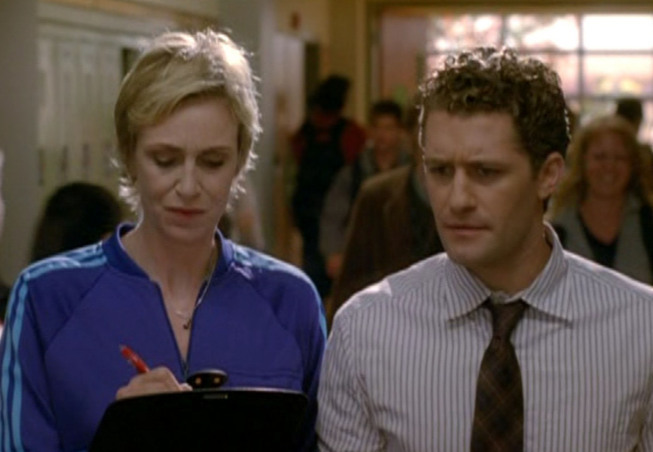 Still of Jane Lynch and Matthew Morrison in Glee: Hairography (2009)