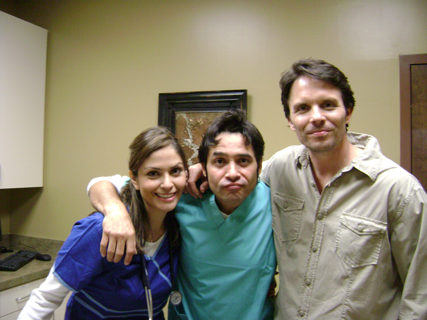 Farah White, Ripke, and Jon Michael Davis in between scenes on the set of 