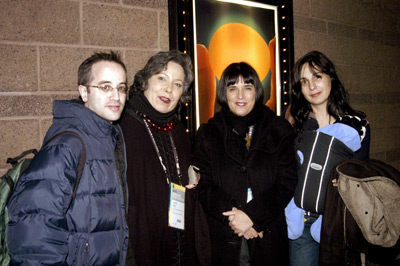 Eve Ensler, Madeleine Gavin, Gary Sunshine and Judith Katz at event of What I Want My Words to Do to You: Voices from Inside a Women's Maximum Security Prison (2003)