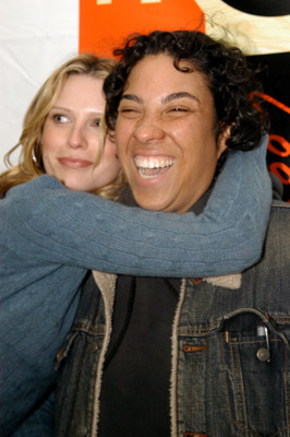 Sara Foster and Angela Robinson at event of D.E.B.S. (2004)