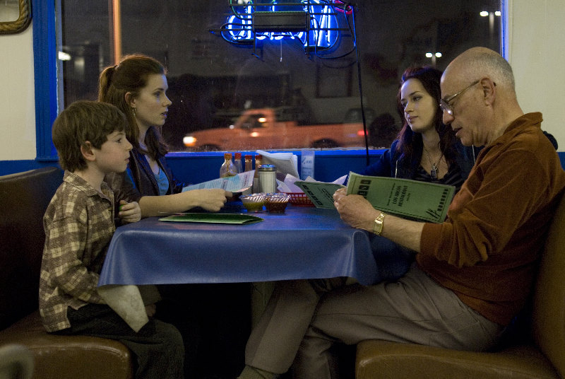 Still of Alan Arkin, Amy Adams, Emily Blunt and Jason Spevack in Sunshine Cleaning (2008)