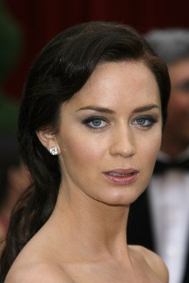 Emily Blunt at event of The 79th Annual Academy Awards (2007)