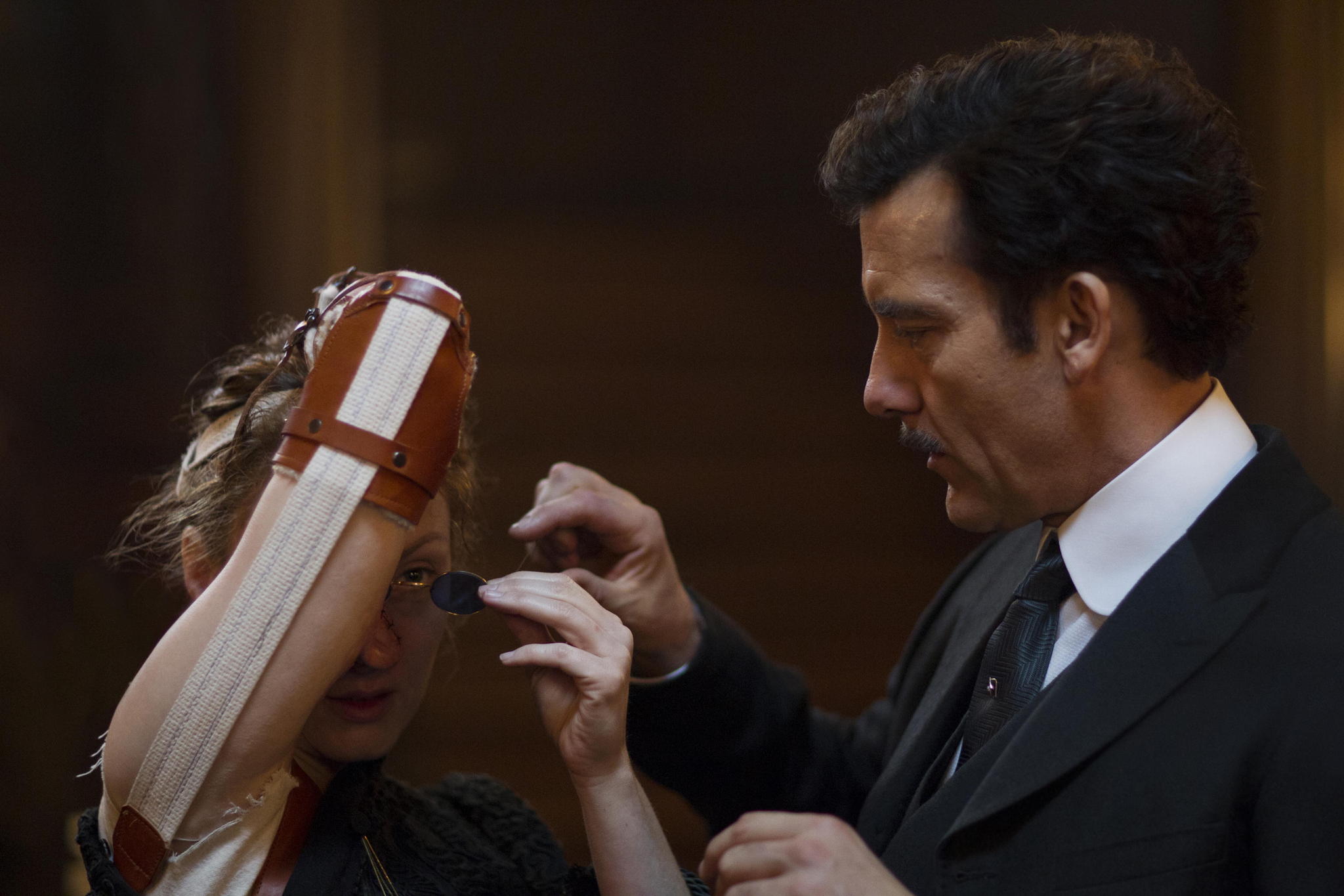 Still of Clive Owen and Jennifer Ferrin in The Knick (2014)