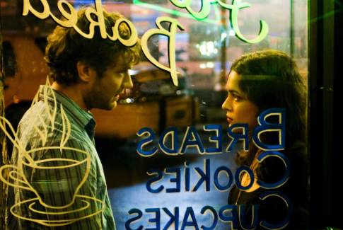 Still of Jude Law and Norah Jones in My Blueberry Nights (2007)