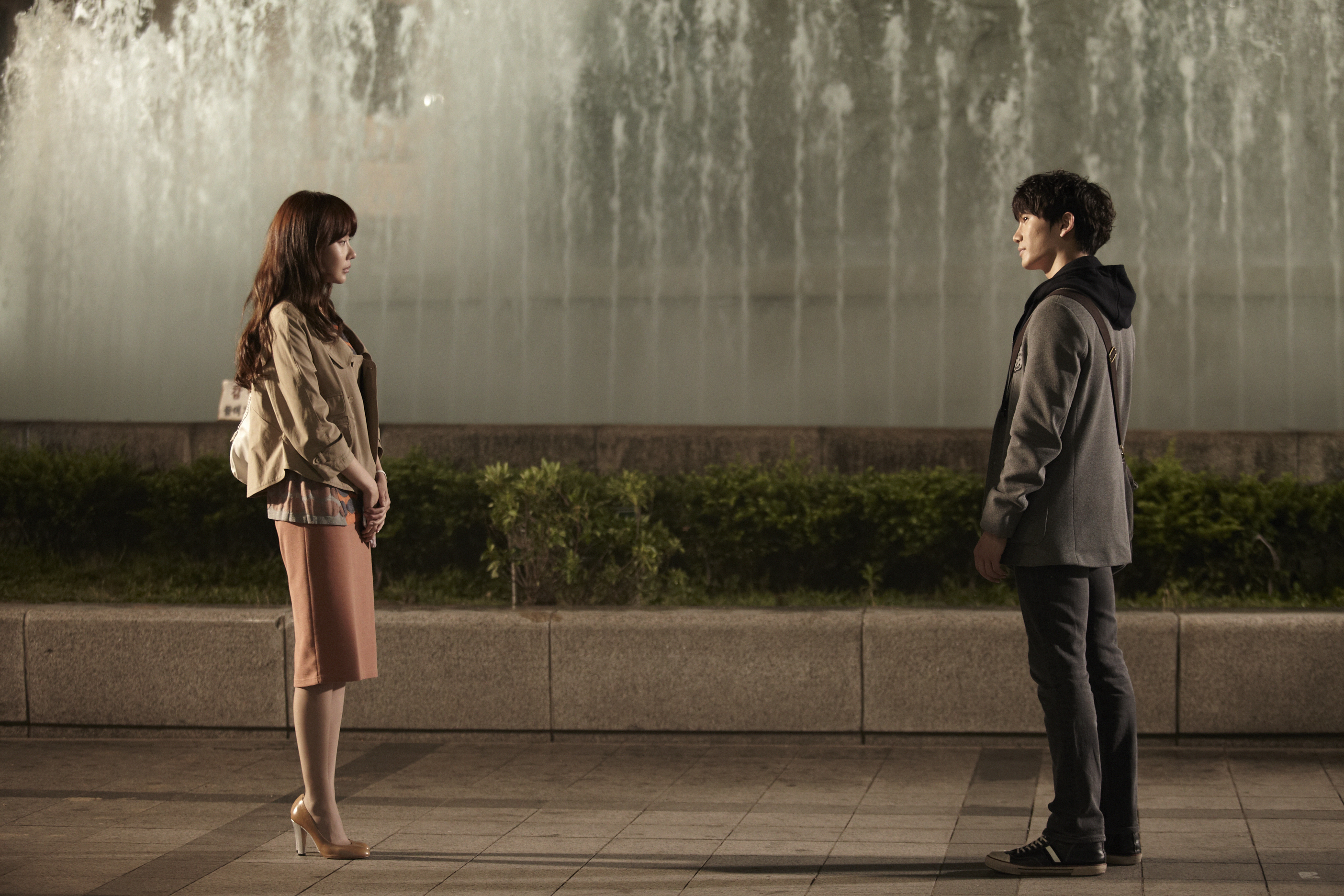 Still of Seong Ji and Ah-jung Kim in Na-eui PS pa-teu-neo (2012)