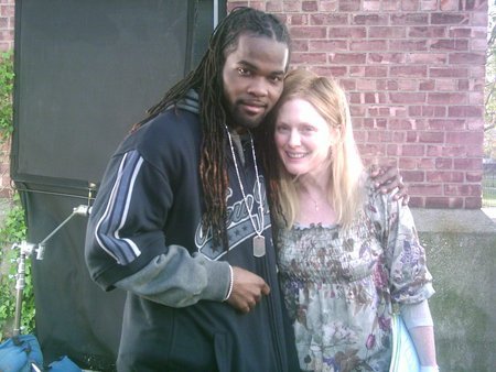 Jamel Scott, and Julianne Moore on set of 'Freedomland'