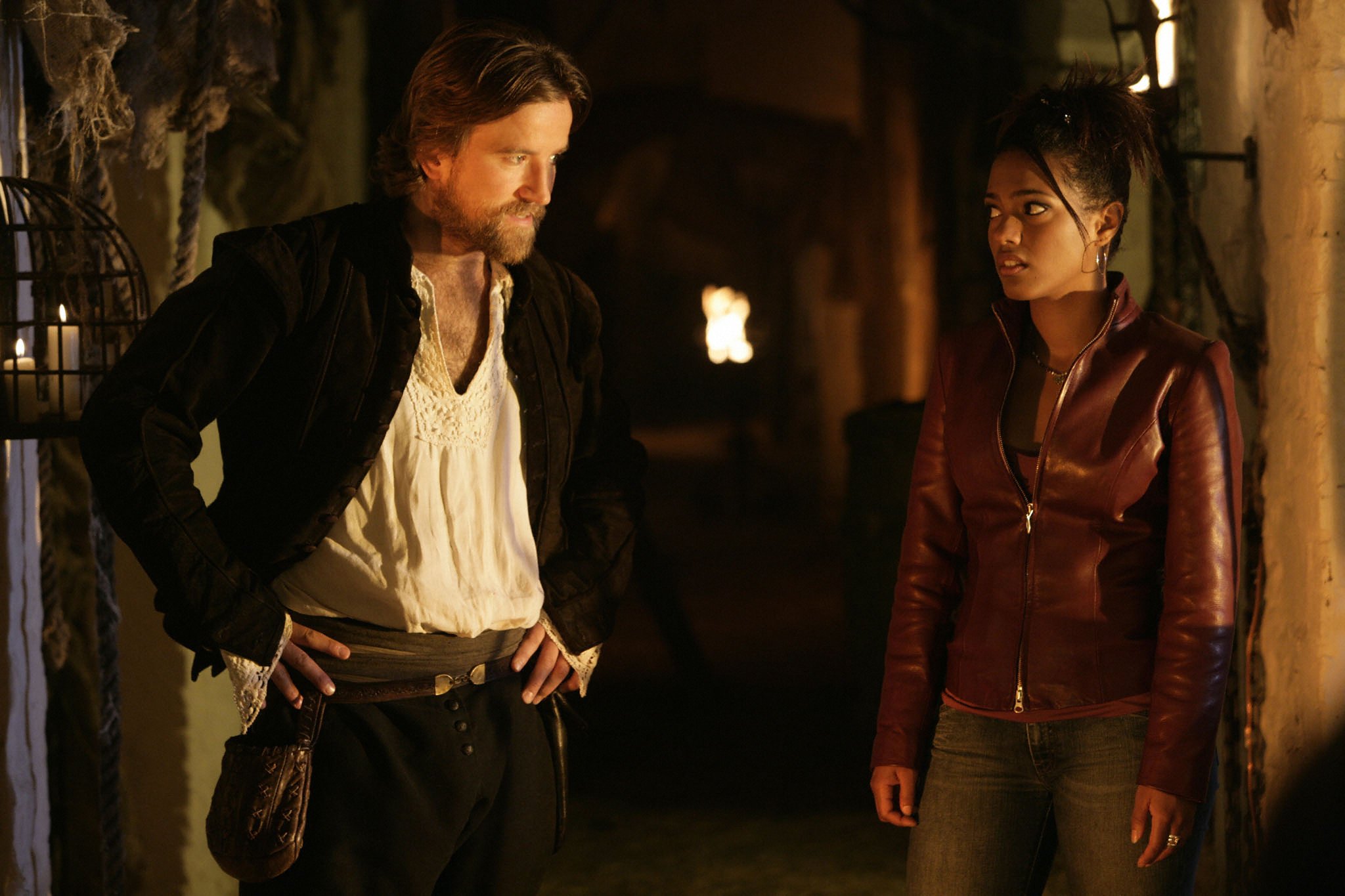 Still of Dean Lennox Kelly and Freema Agyeman in Doctor Who (2005)