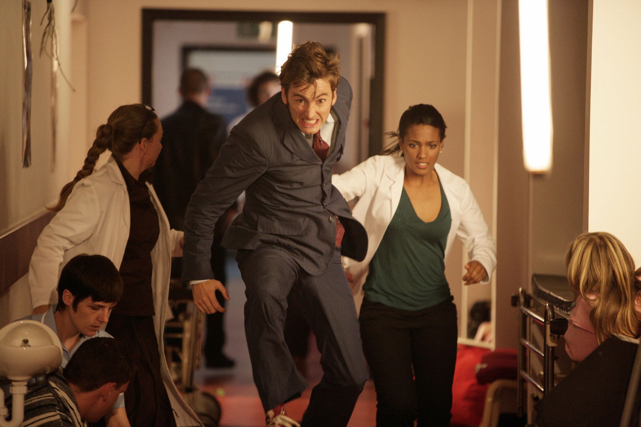 Still of David Tennant and Freema Agyeman in Doctor Who (2005)