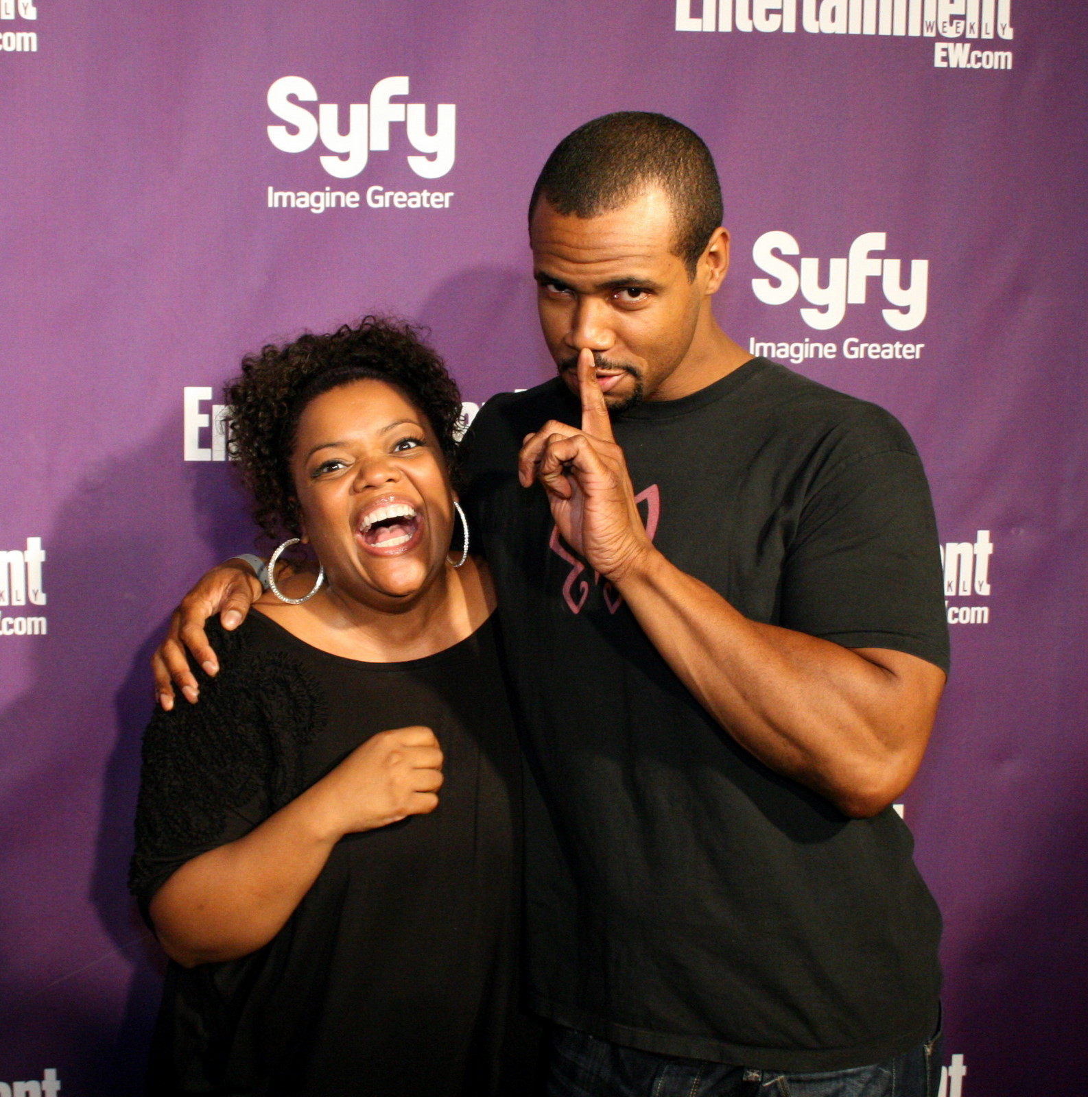 Yvette Nicole Brown and Isaiah Mustafa