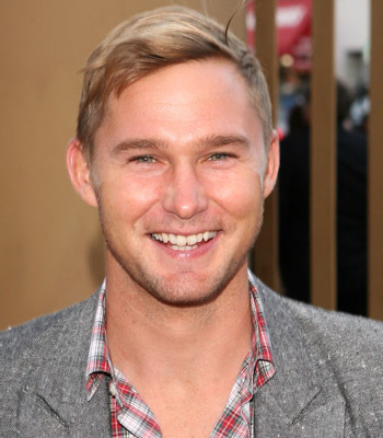 Brian Geraghty at event of Isminuotoju burys (2008)