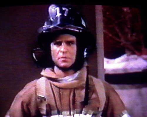 Joe Finfera appearing in the NBC sitcom Jesse starring Christina Applegate