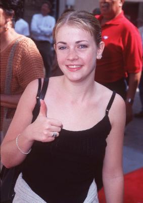 Melissa Joan Hart at event of Buddy (1997)