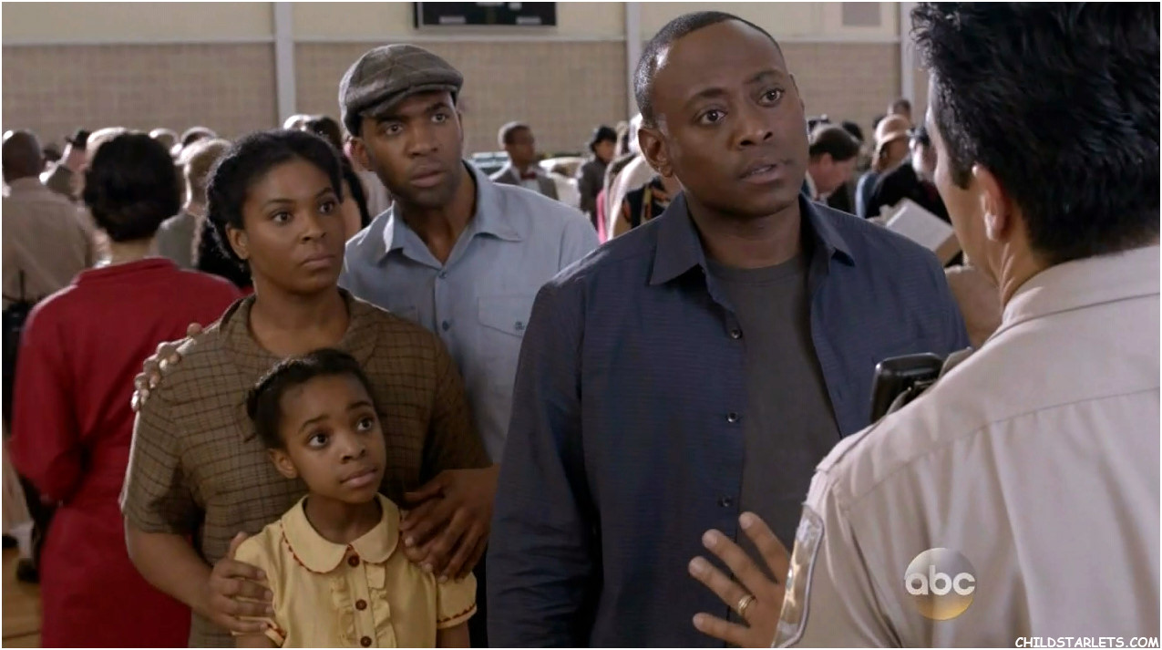 Jwaundace Candece with Omar Epps, Shawn Shepard and Nadej Bailey on ABC's 