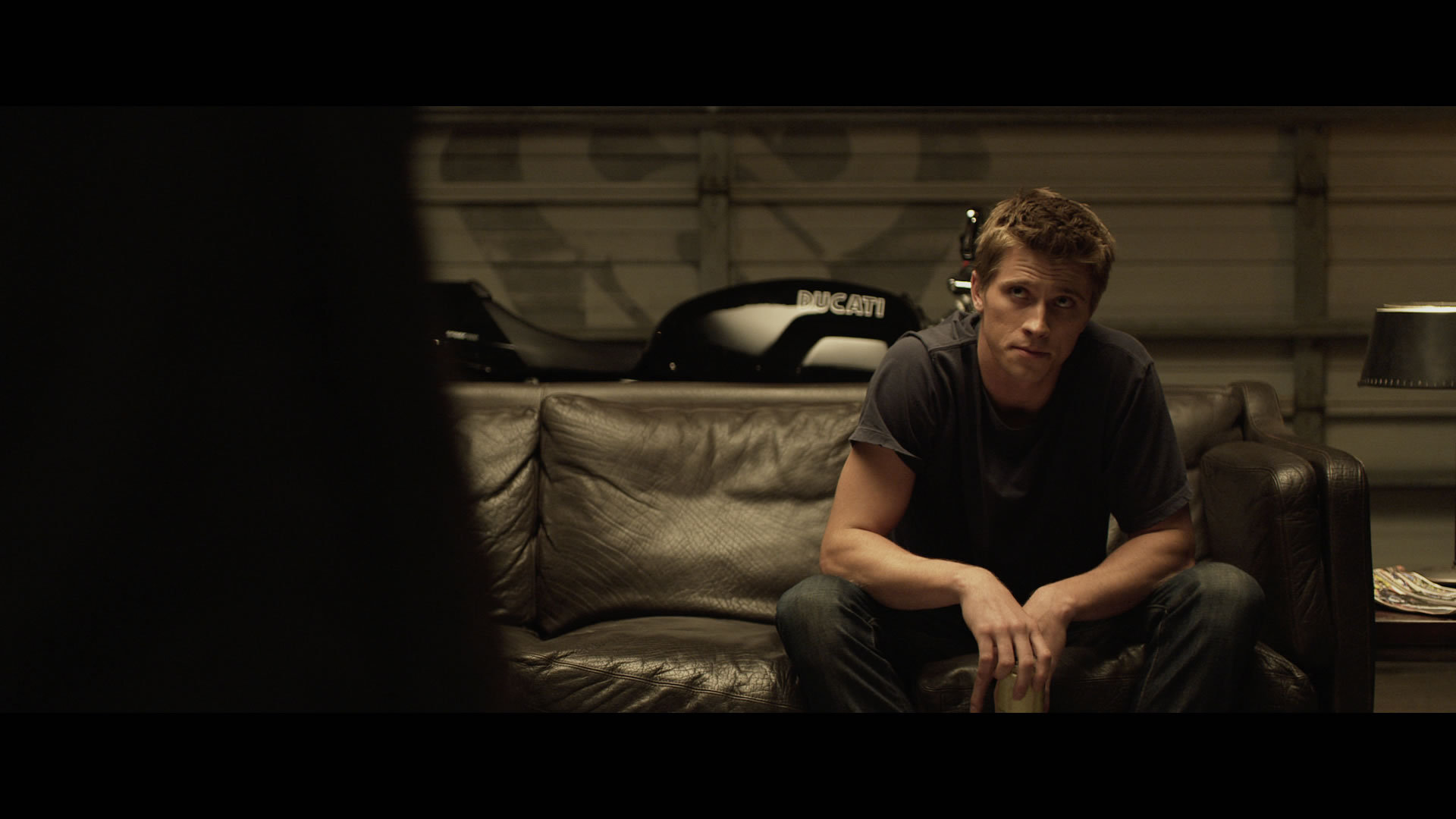 Still of Garrett Hedlund in Tronas: Palikimas (2010)