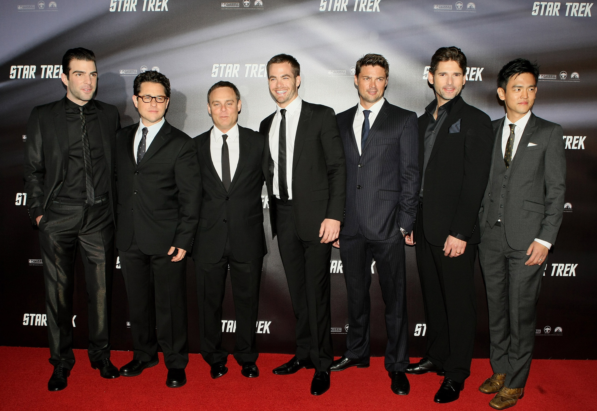 J.J. Abrams, Eric Bana, John Cho, Zachary Quinto, Karl Urban, Bryan Burk and Chris Pine at event of Zvaigzdziu kelias (2009)