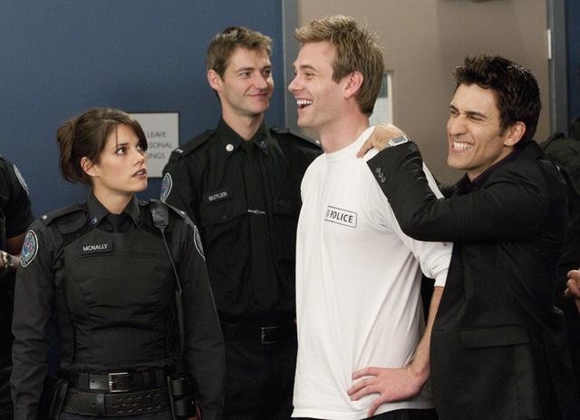 Still of Noam Jenkins, Eric Johnson and Missy Peregrym in Rookie Blue (2010)