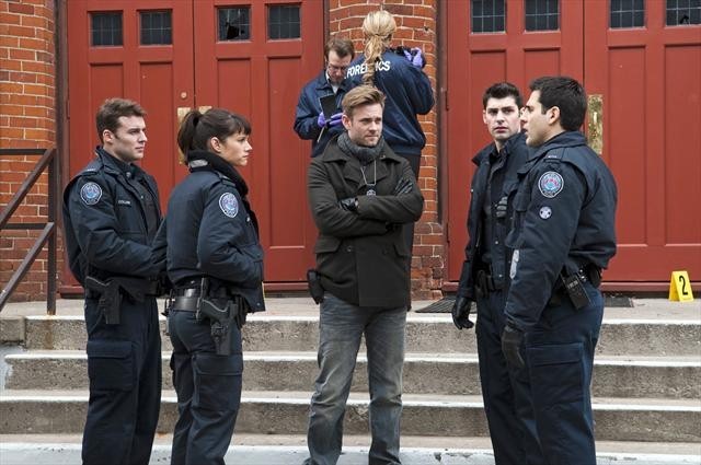 Still of Ben Bass, Missy Peregrym and Travis Milne in Rookie Blue (2010)