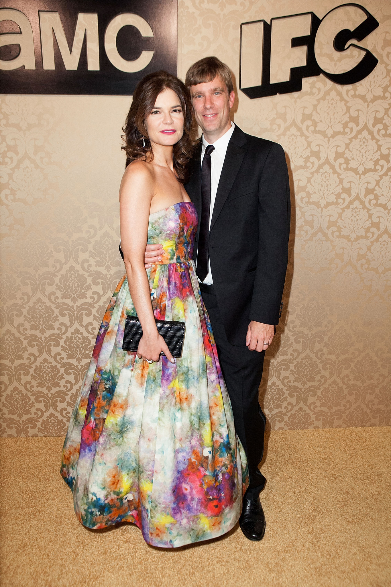 Betsy Brandt at event of The 66th Primetime Emmy Awards (2014)