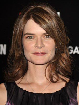 Betsy Brandt at event of MAD MEN. Reklamos vilkai (2007)