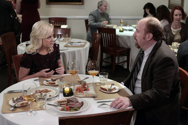 Still of Louis C.K. and Amy Poehler in Parks and Recreation (2009)