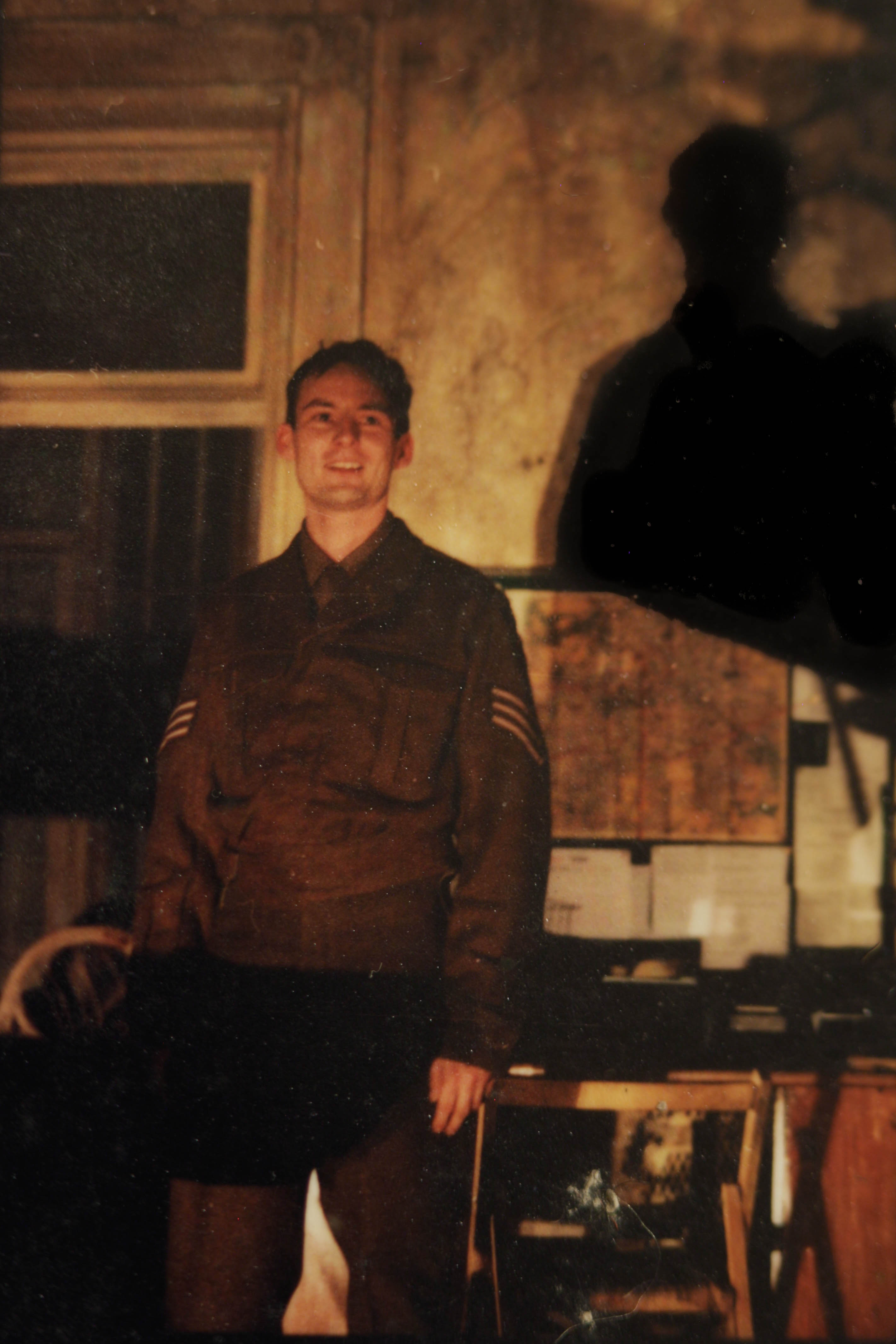 Anthony Flanagan as Pat Harford in A Russian in the Woods RSC 2001