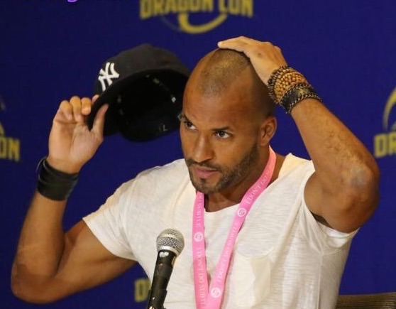 Ricky Whittle at Dragoncon 2015 panel in Atlanta