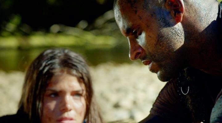 Ricky Whittle & Marie Avgeropoulos in The 100 -