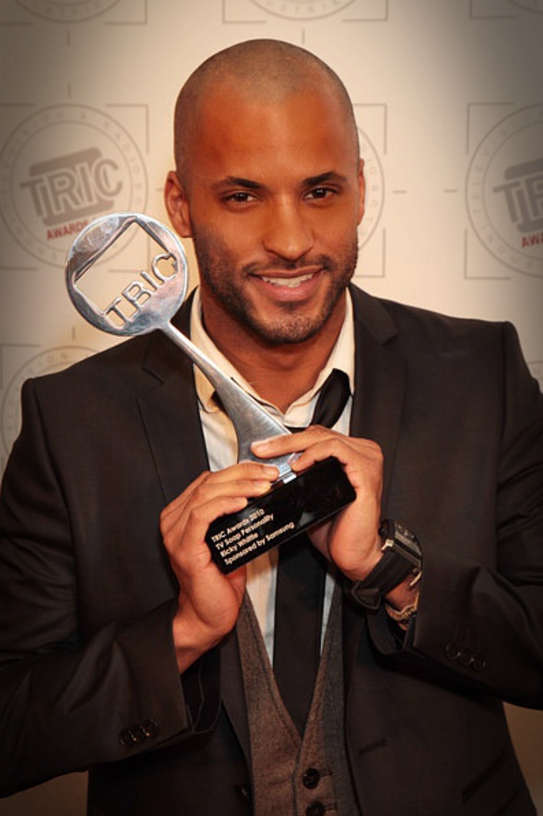 Ricky Whittle receiving TRIC Award 2010