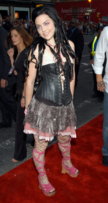 Amy Lee at event of MTV Video Music Awards 2003 (2003)