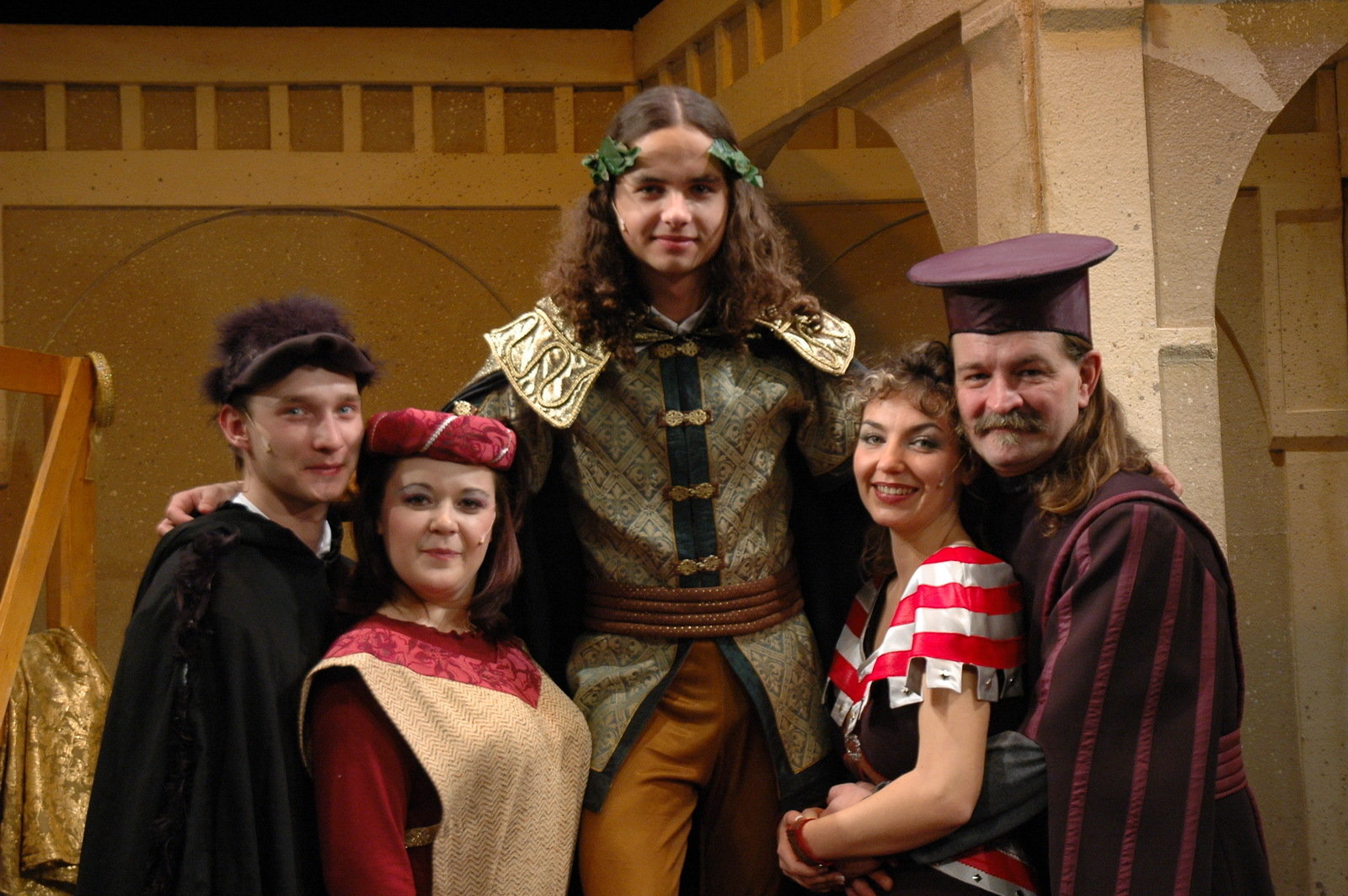 Still of Attila Bocsárszky, Gábor Jászberényi, Kornélia Nagy, Tamás Hundzsa and Dóra Kascsák in Mátyás mesék (2006)