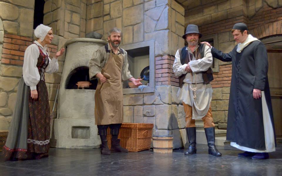 Still of Attila Bocsárszky, Péter Nádasdi, Szilárd Petrik and Lívia Varga in Kassai polgárok (2014)