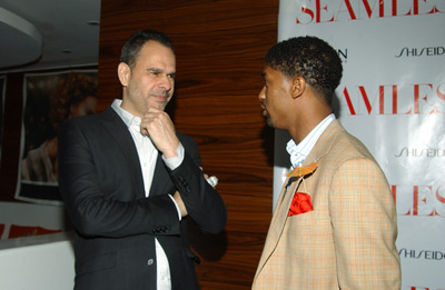 Douglas Keeve and Fonzworth Bentley at event of Seamless (2005)