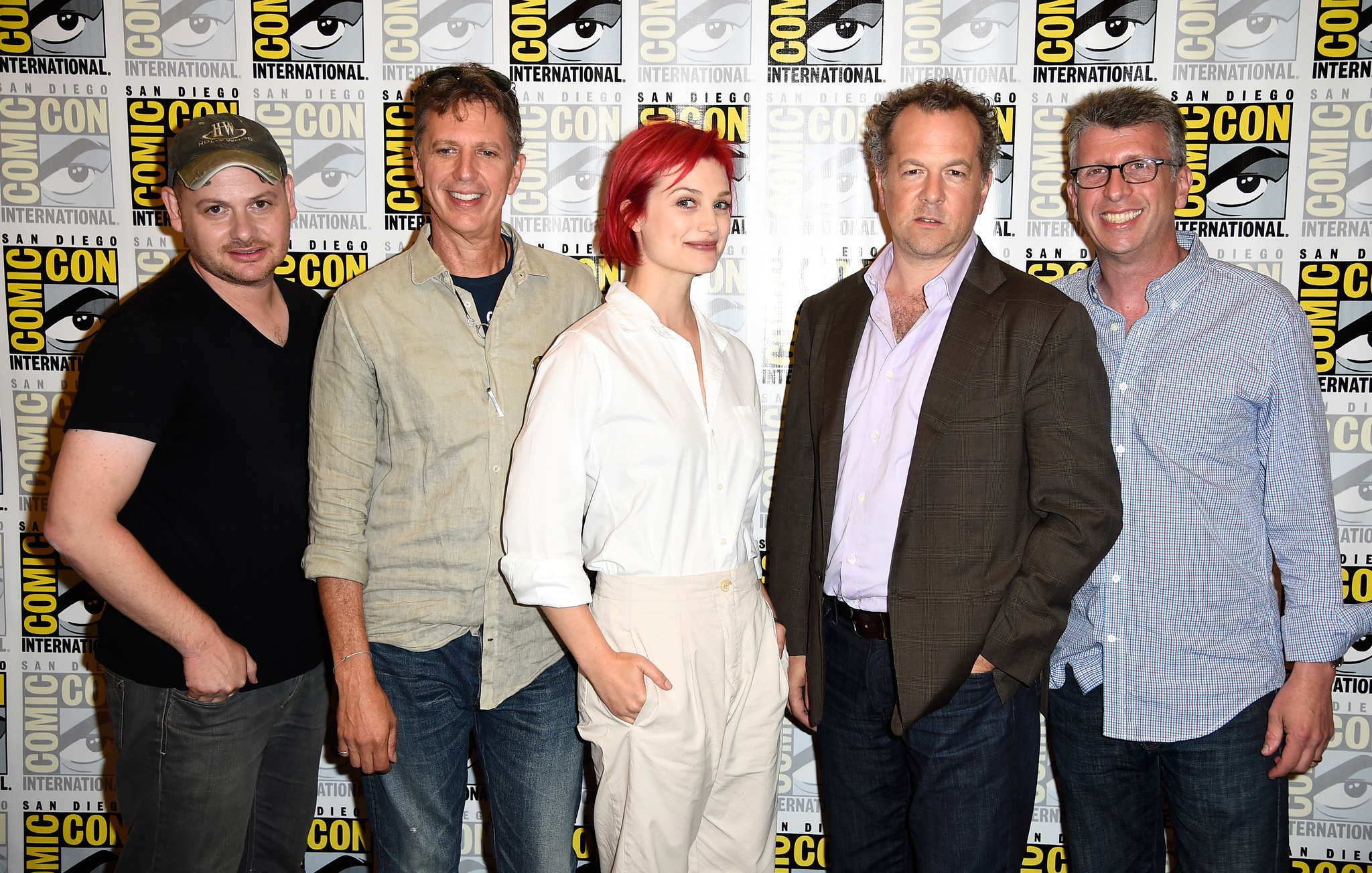 David Costabile, Tim Kring, Richard Rothstein, Alison Sudol and Gideon Raff at event of Dig (2015)