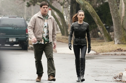 Still of Maggie Q and Rich Sommer in Nikita (2010)
