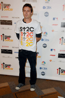 Casey Affleck at event of Stand Up to Cancer (2008)