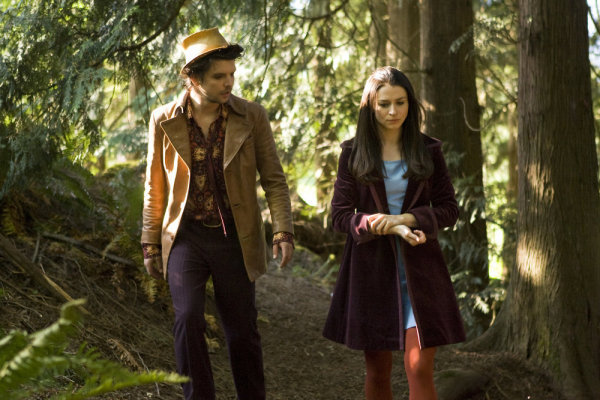 Still of Andrew Lee Potts and Caterina Scorsone in Alice (2009)