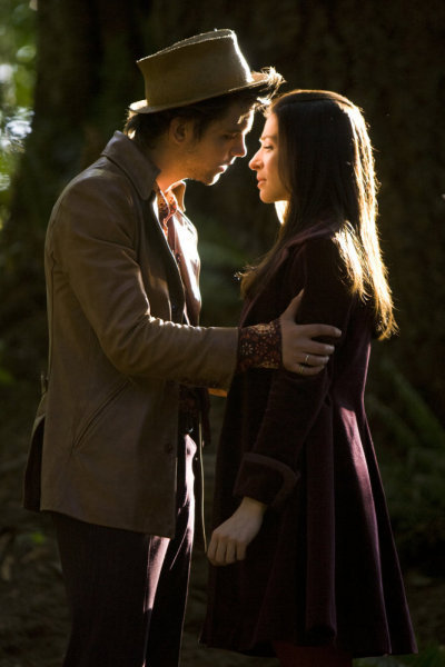 Still of Andrew Lee Potts and Caterina Scorsone in Alice (2009)