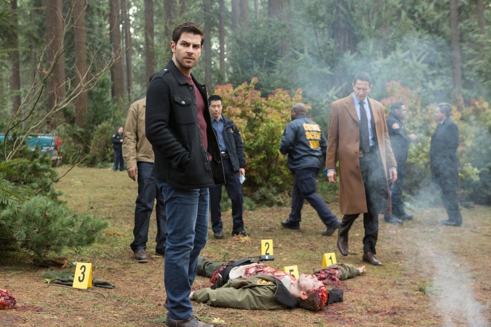 Still of Reggie Lee, David Giuntoli and Sasha Roiz in Grimm (2011)