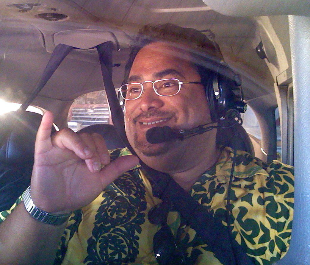 ʻKalaniʻ Flying his Cessna in ʻAloha Dazeʻ (2010)