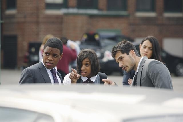 Still of D.J. Cotrona and Jon Michael Hill in Detroit 1-8-7 (2010)