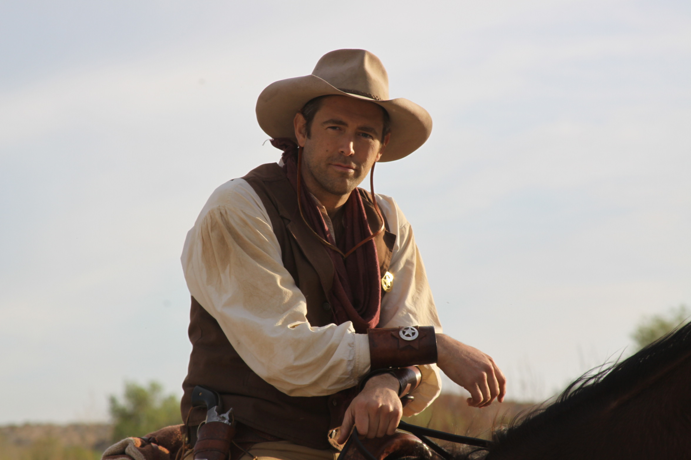 Brock Morse as Texas Ranger Tian McCaine, on location for Tales of the Frontier.