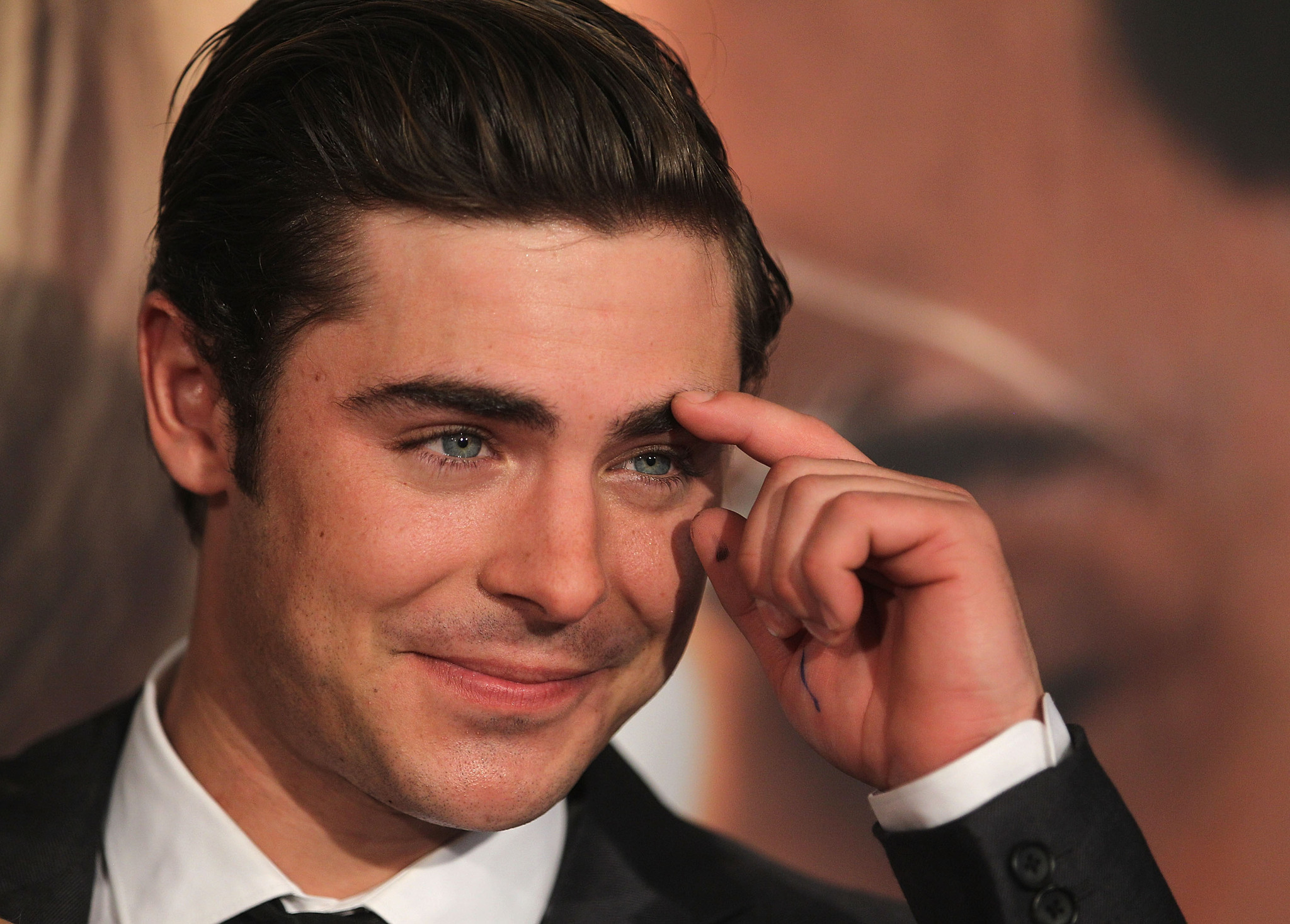 Zac Efron at event of Amzinai tavo (2012)