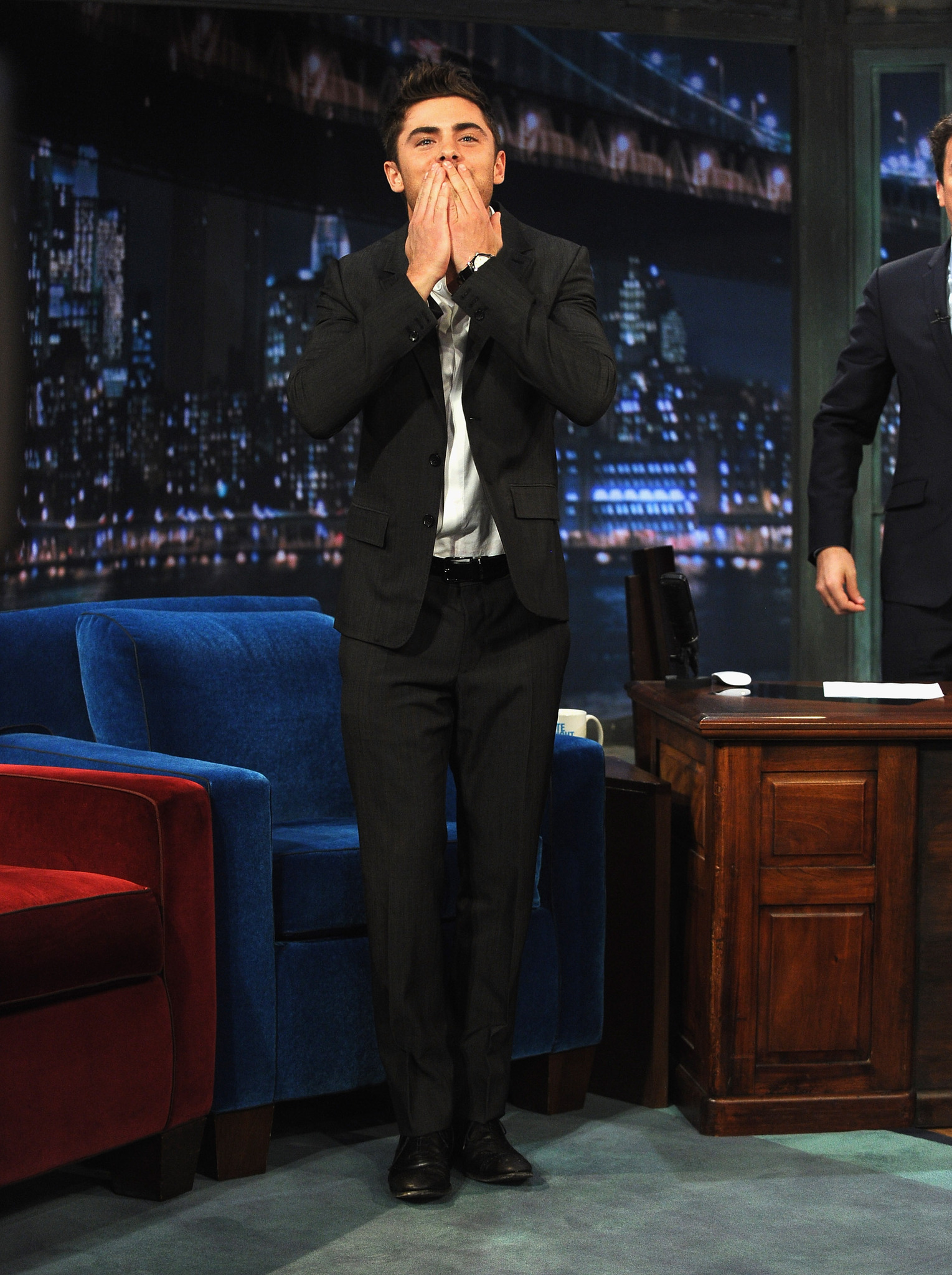 Zac Efron at event of Late Night with Jimmy Fallon (2009)