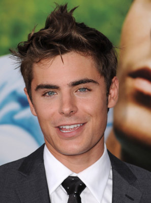 Zac Efron at event of Charlie St. Cloud (2010)