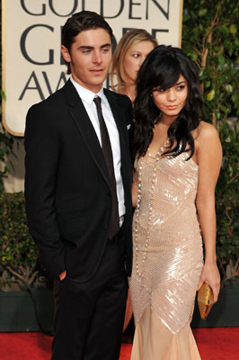 Vanessa Hudgens and Zac Efron at event of The 66th Annual Golden Globe Awards (2009)