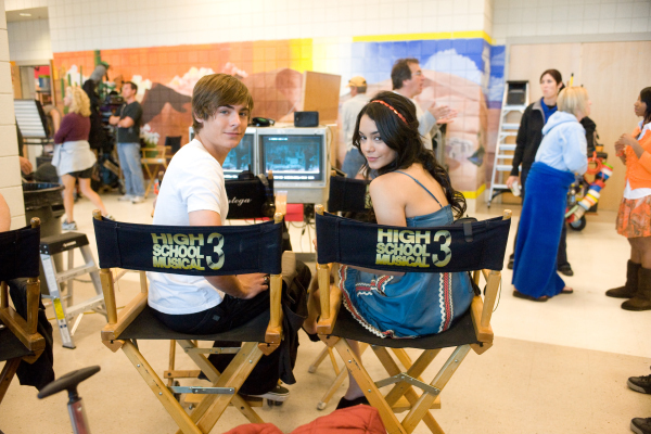 Still of Vanessa Hudgens and Zac Efron in High School Musical 3: Senior Year (2008)
