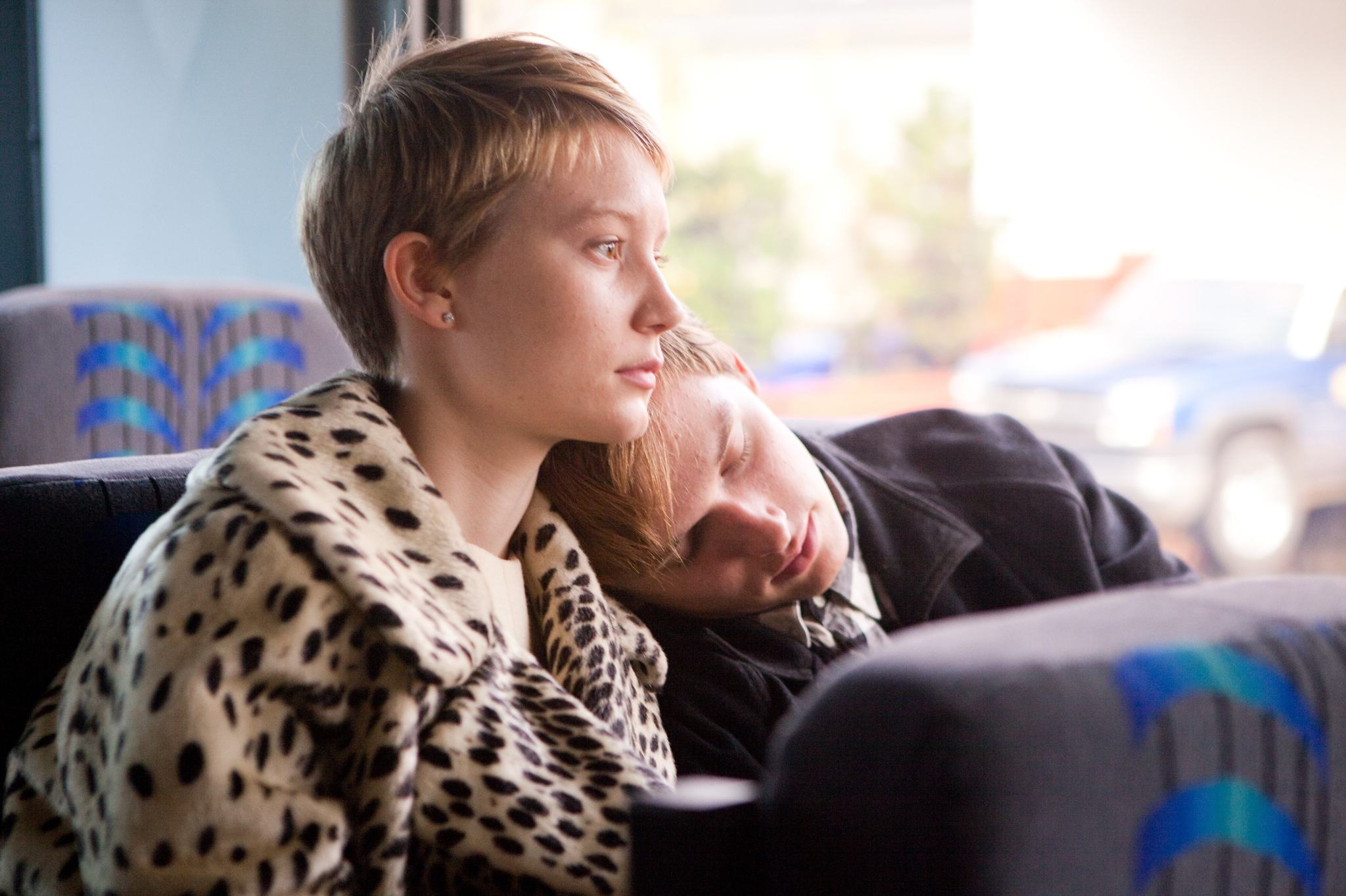 Still of Henry Hopper and Mia Wasikowska in Restless (2011)