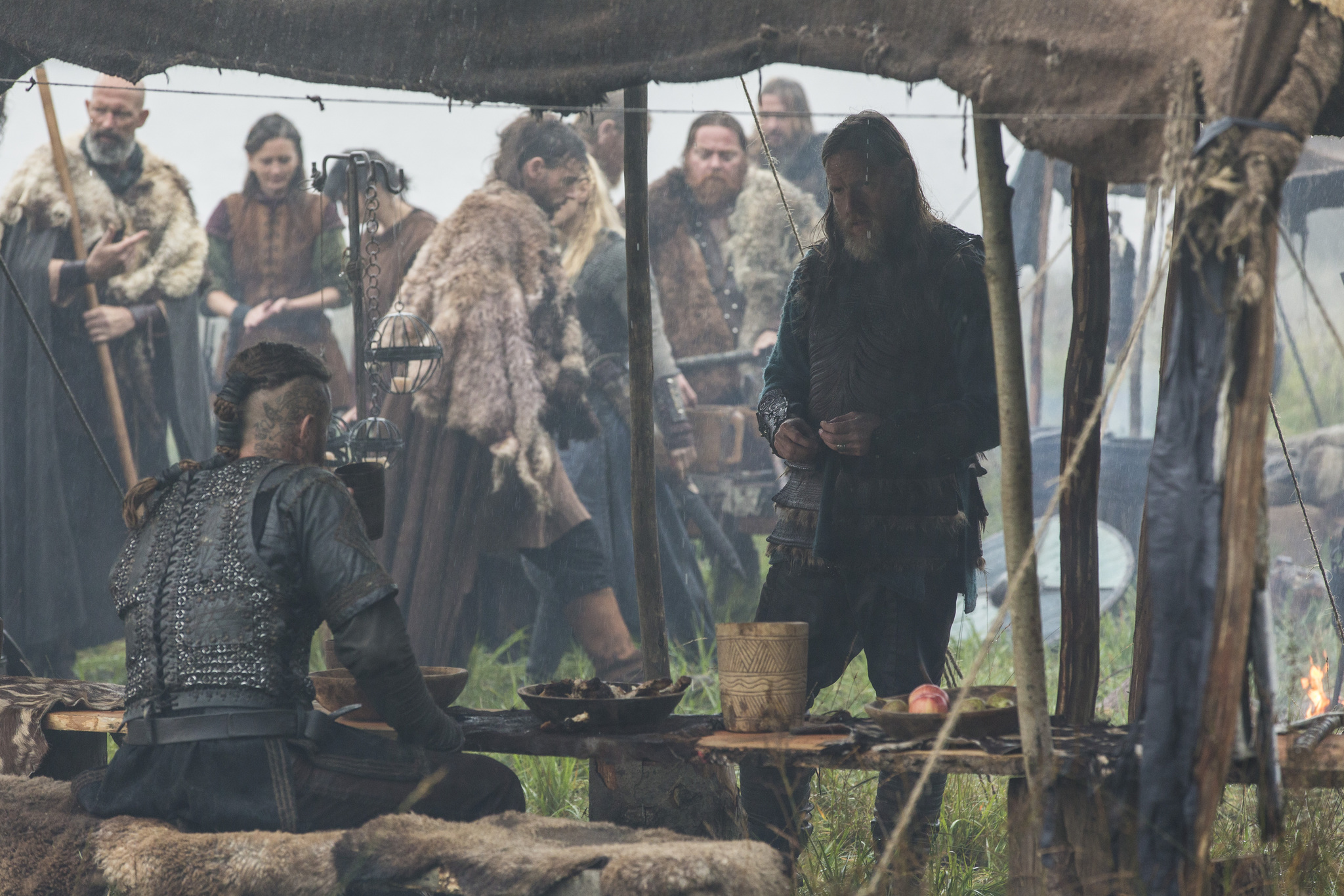 Still of Donal Logue and Travis Fimmel in Vikings (2013)