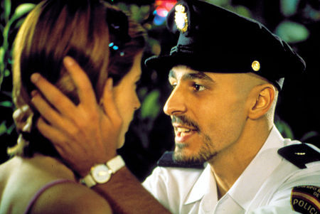 Still of Silke and Roberto Álamo in Km. 0 (2000)